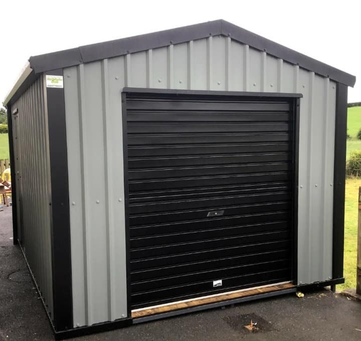 Steel Shed 6.1 x 6.1