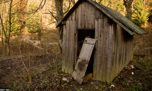 8 Reasons Not to Buy a Used or Second Hand Garden Shed in NI