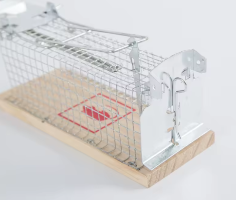 Humane Mouse trap - Catch and release - wooden trap / Cage